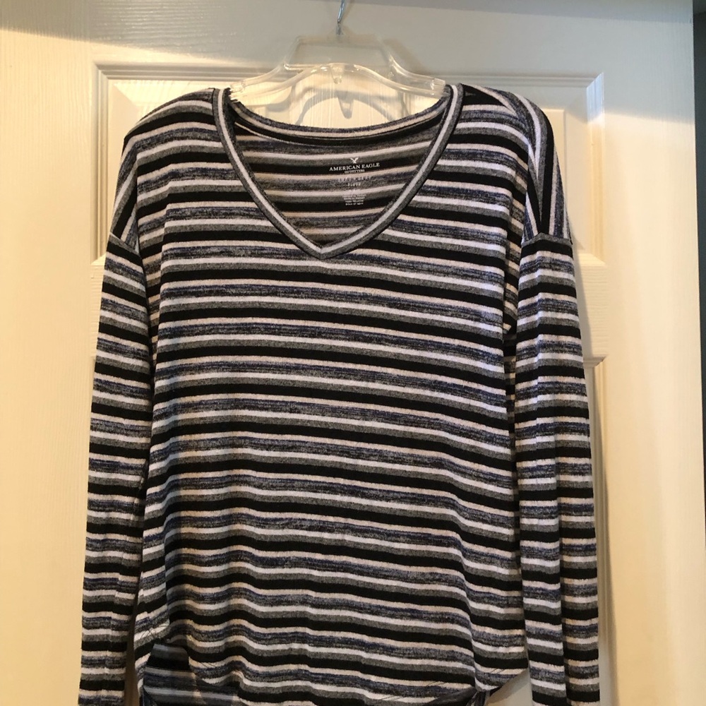 American Eagle Striped V-Neck Sweater